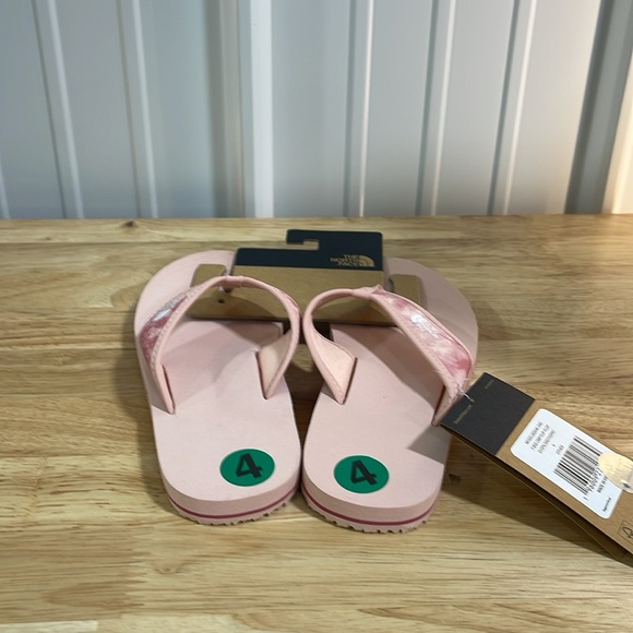 The North Face Girls Flip Flops Size 4 - Picture 3 of 5